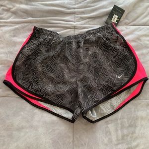 Brand New Nike Shorts Sz L